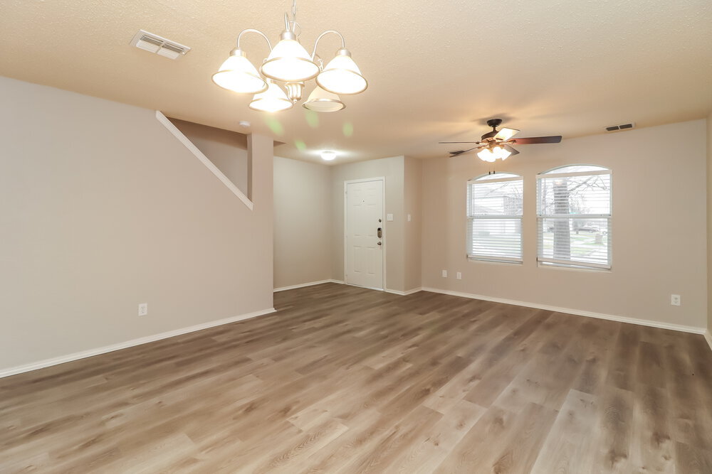 Building Photo - 3951 Fox Run Dr