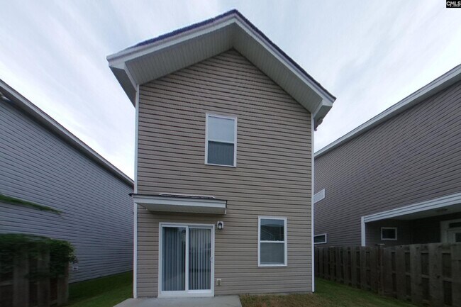 Building Photo - 323 Springwalk Ln