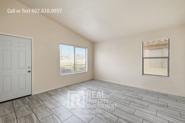 Building Photo - 8563 W Mission Ln