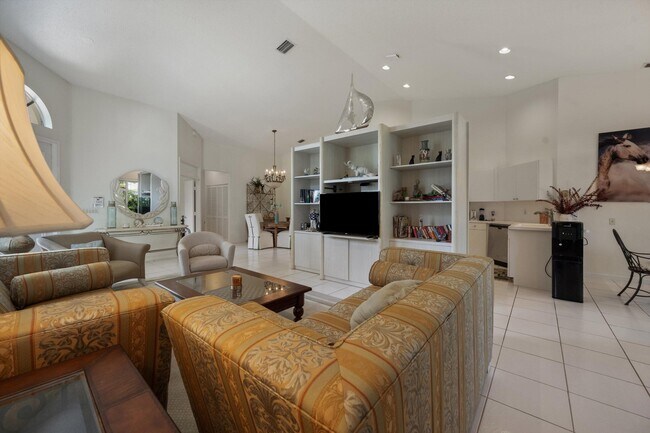 Building Photo - 4677 Carlton Golf Dr