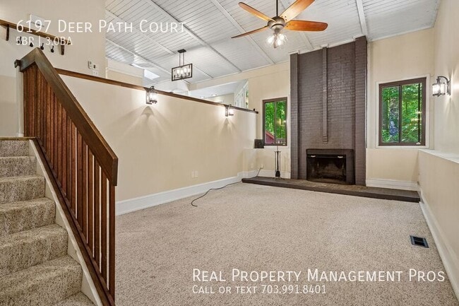 Building Photo - 6197 Deer Path Ct