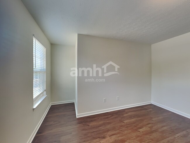 Building Photo - 485 Pewter Hill Ct