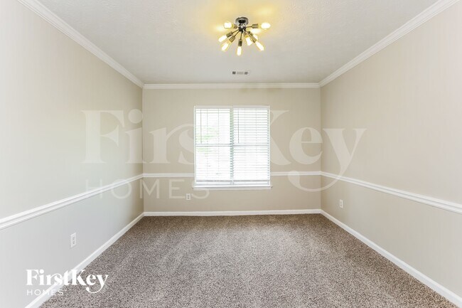 Building Photo - 1717 Bertram Ln SW