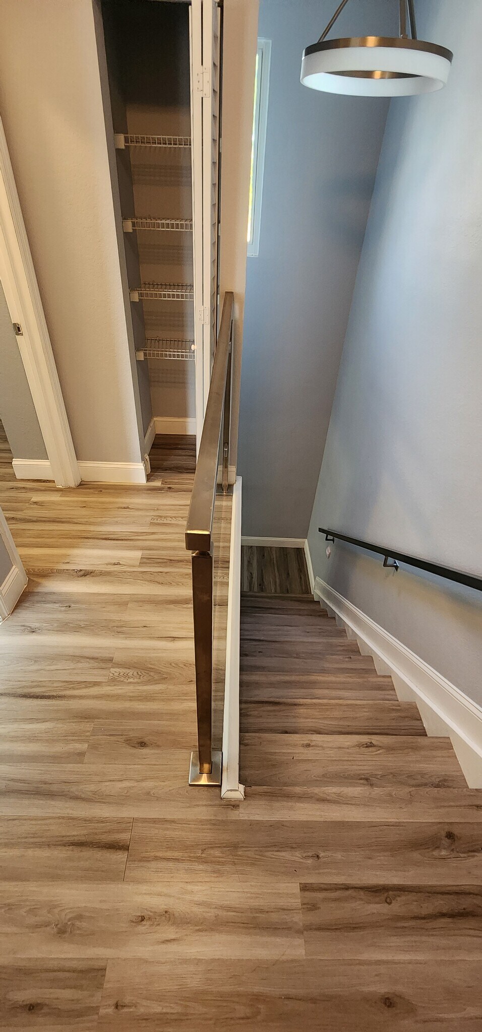 Building Photo - 640 SE 1st St