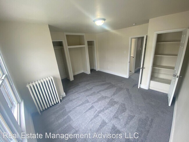 Building Photo - 3 br, 1 bath House - 7068 Clover Lane