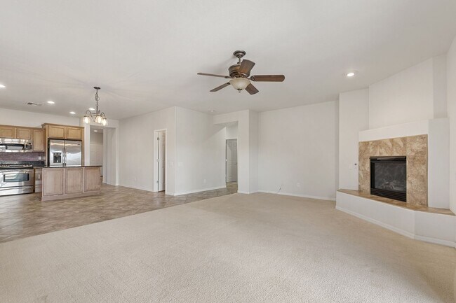 Building Photo - Nice East Mesa Home!