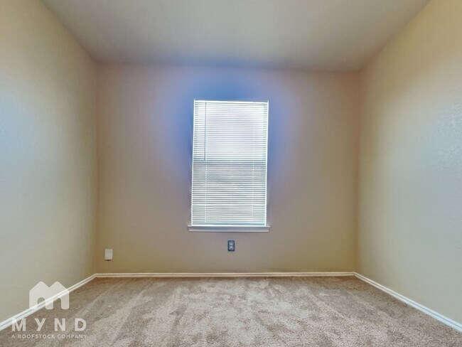 Building Photo - 22702 Sherioaks Ln