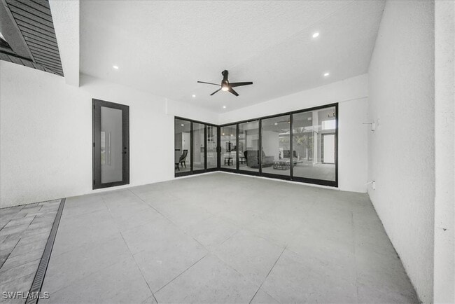 Building Photo - 1123 NW 40th Pl