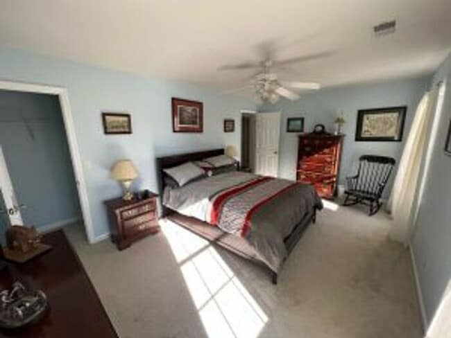 Building Photo - Park West with Water View