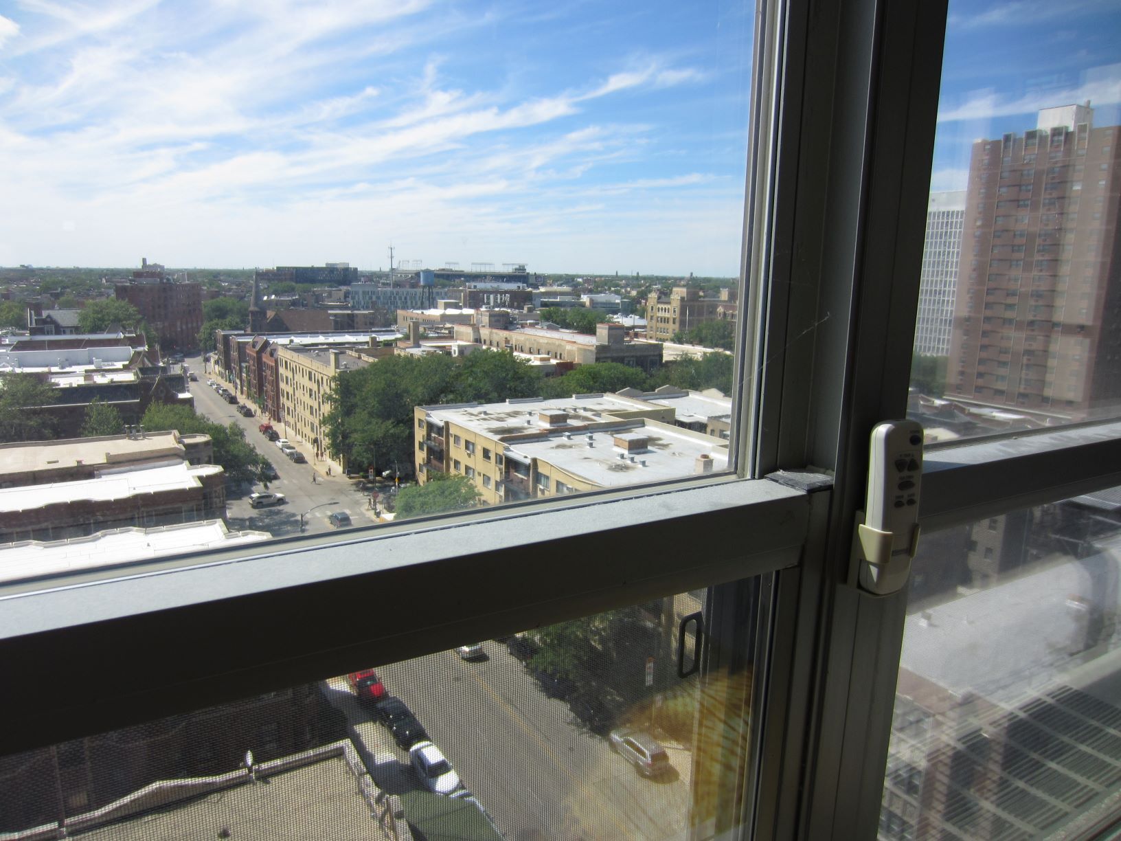 Building Photo - 3550 N Lake Shore Dr