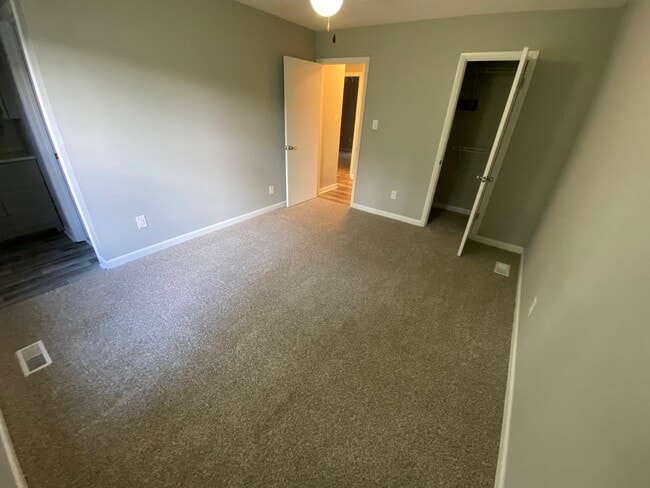 Building Photo - 6524 Addingham Ct