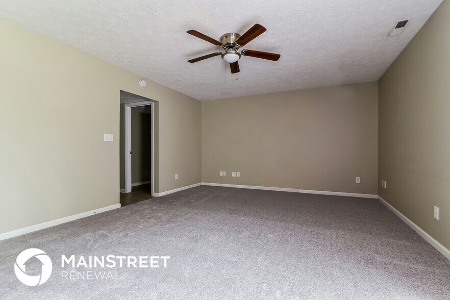 Building Photo - 12218 Van Spronsen Ct