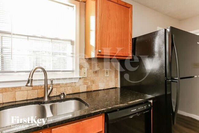 Building Photo - 45 Water Way Trail