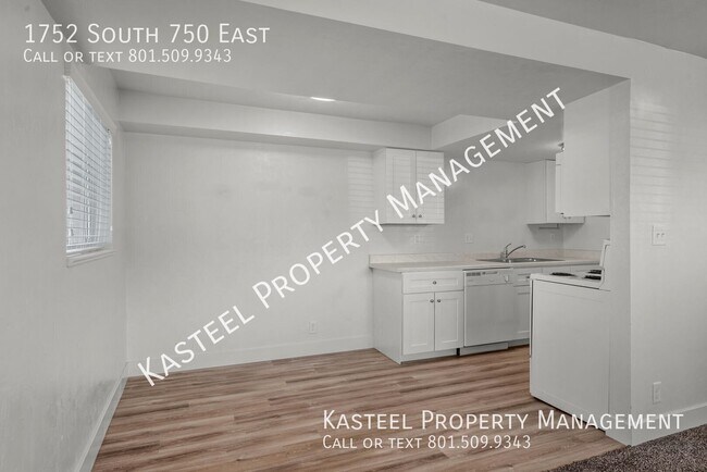 Building Photo - 1752 S 750 E St