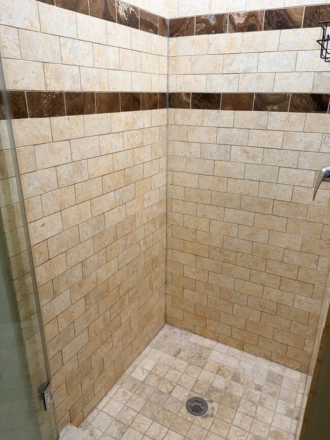 Building Photo - 218 N Halsted St