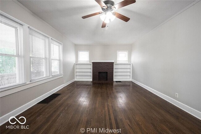 Building Photo - 1529 E Ohio St