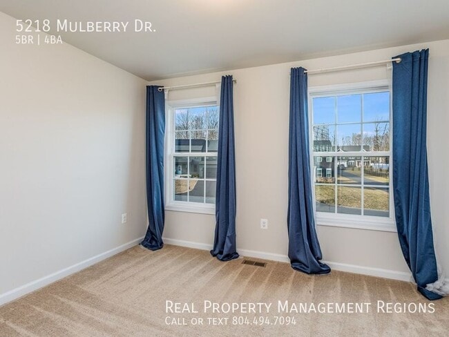 Building Photo - 5218 Mulberry Dr