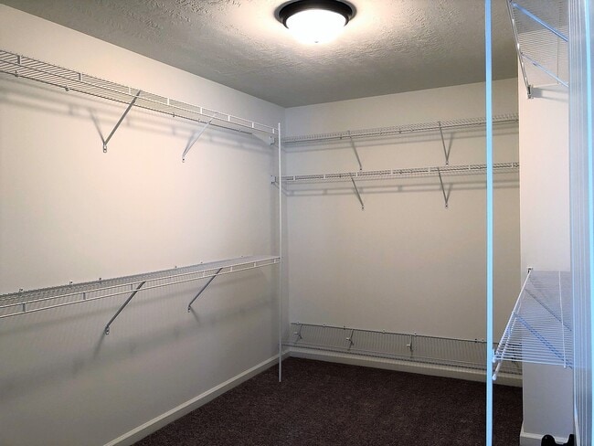 Building Photo - 3016 Ashley Lp