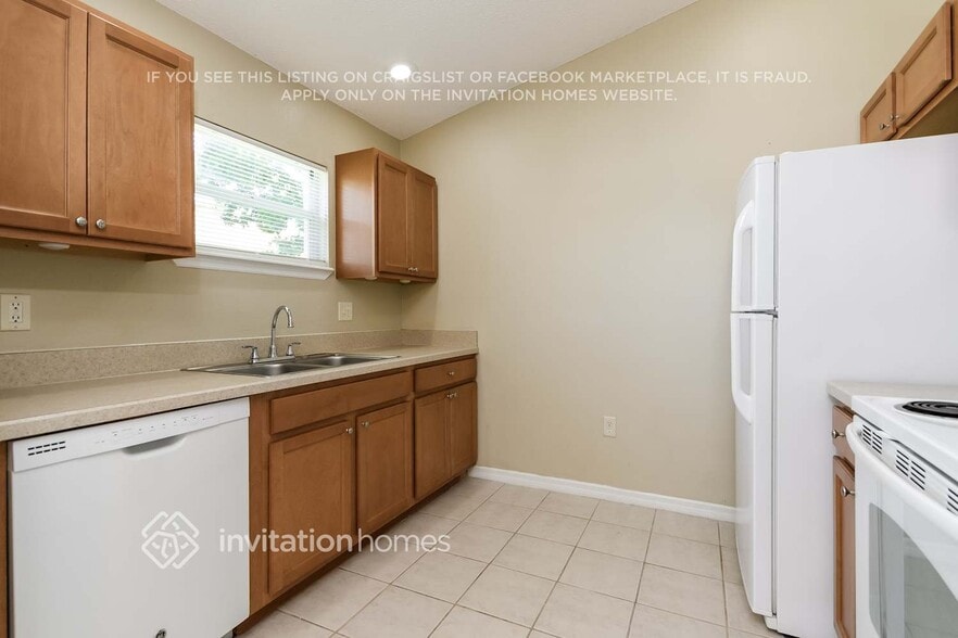 Building Photo - 639 Mercado Ct