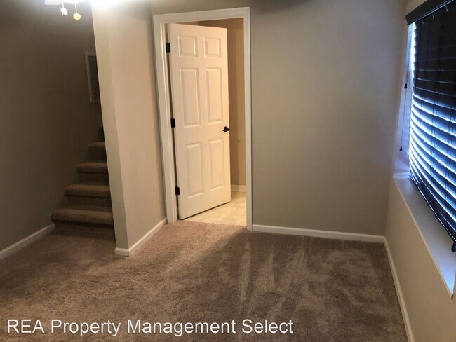 Building Photo - 3 br, 3 bath House - 14293 Virtue Road