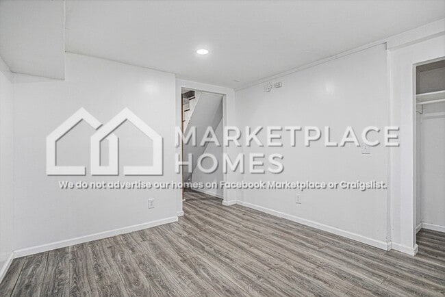 Building Photo - 23 Bisbee Ave SE