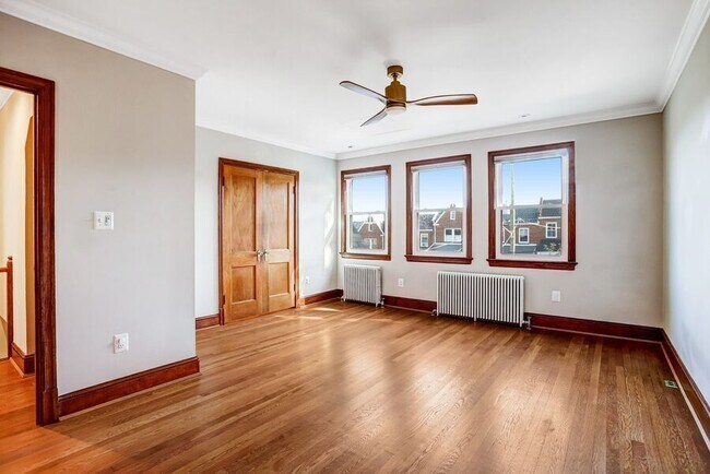 Building Photo - 5012 3rd St NW