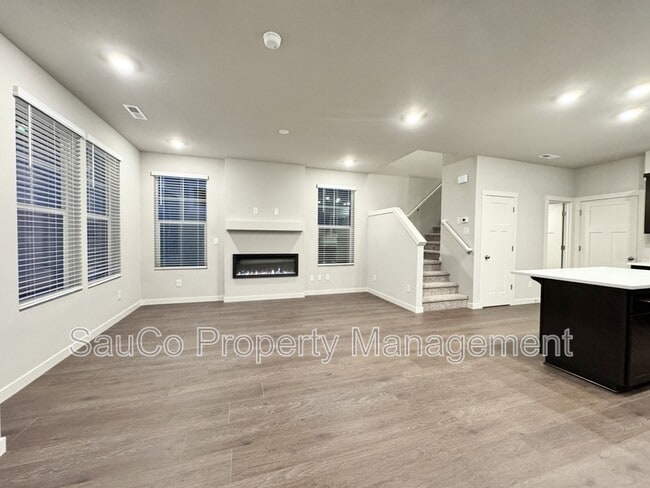 Building Photo - 7181 SE Benedict St