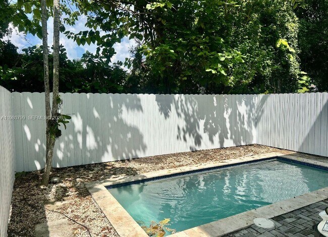 Building Photo - 2786 SW 34th Ave