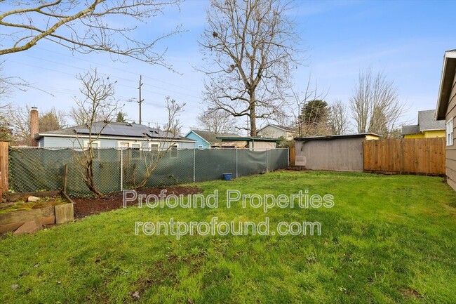 Building Photo - 3539 N Arlington Pl