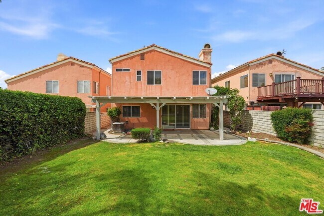 Building Photo - 25842 Browning Pl