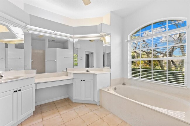 Building Photo - 2208 Calusa Lakes Blvd