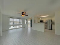 Building Photo - 95-1025 Kaapeha St #208