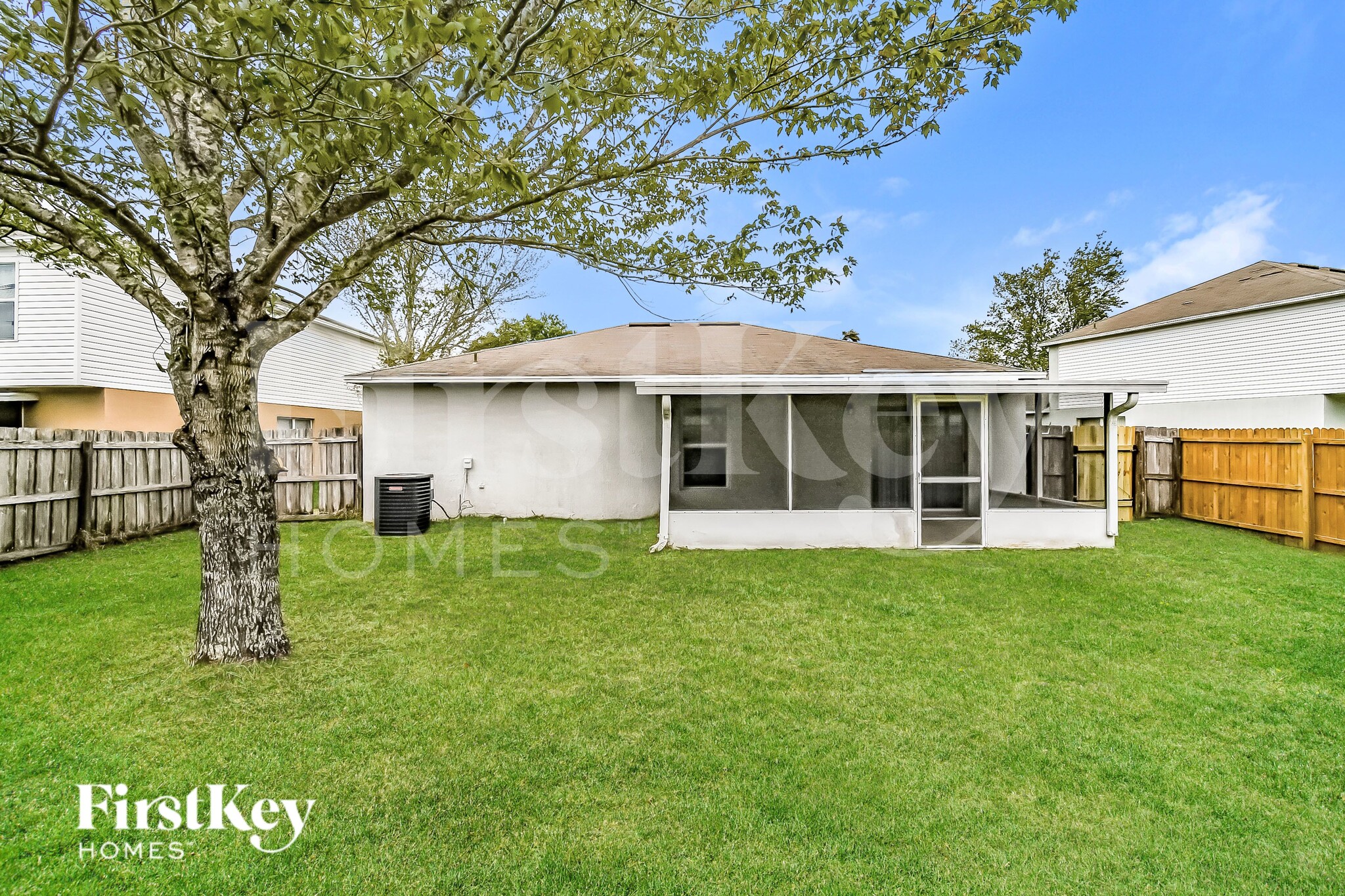 Building Photo - 5508 Ortega Park Blvd