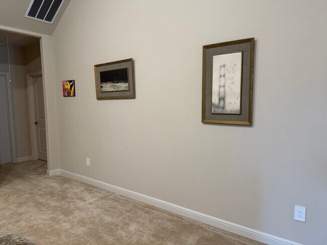 Building Photo - 5423 Caroline Lake Dr