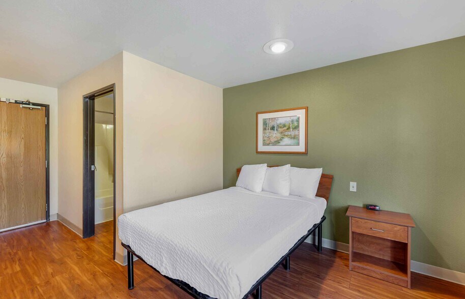Building Photo - Furnished Studio-Tuscaloosa