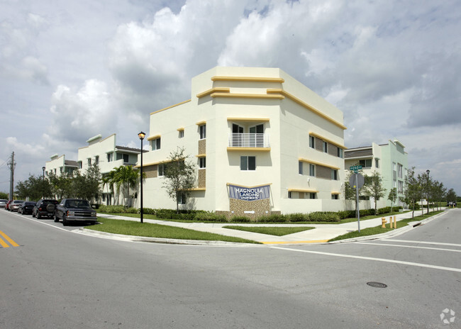 Primary Photo - Magnolia Landing Apartment