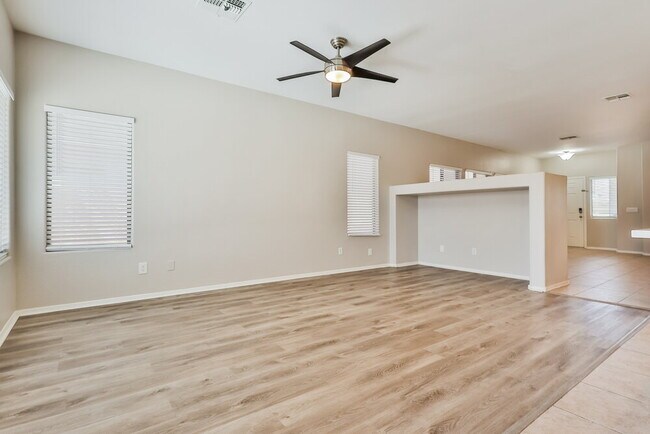 Building Photo - 45129 W Desert Cedars Ln