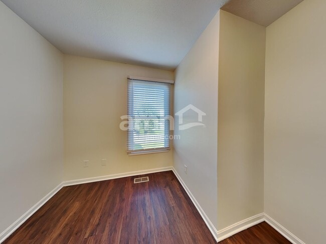 Building Photo - 1161 Barlowe Run Dr