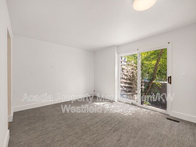 Building Photo - 11107 Gambel Oak Cir