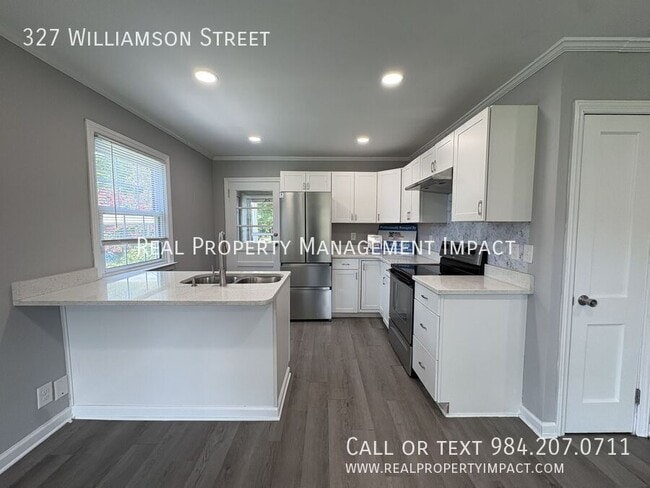 Building Photo - 327 Williamson St