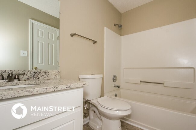 Building Photo - 117 Poplar Pointe Terrace