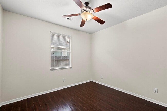 Building Photo - 16710 Jelly Park Stone Dr