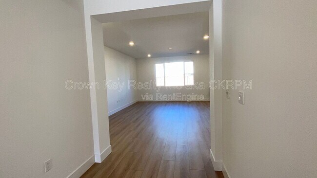 Building Photo - 2703 Joshua St