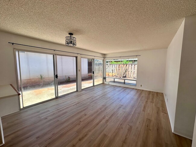 Building Photo - For Rent - 94-1069 Mele St.