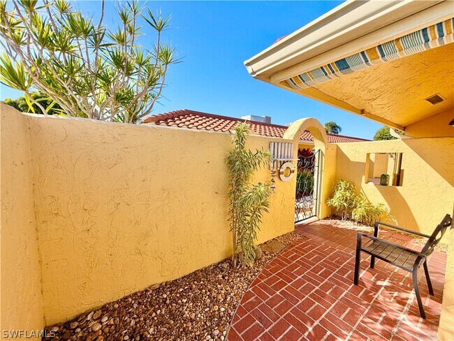 Building Photo - 136 Harrison Rd