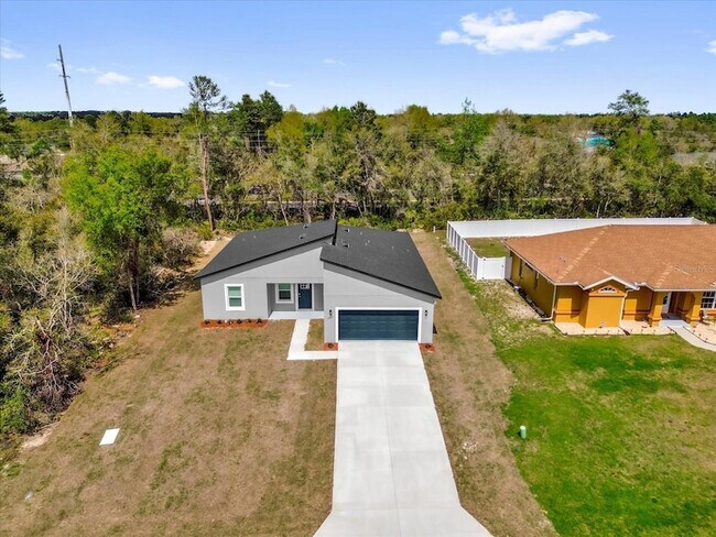Building Photo - 13673 SW 43rd Cir