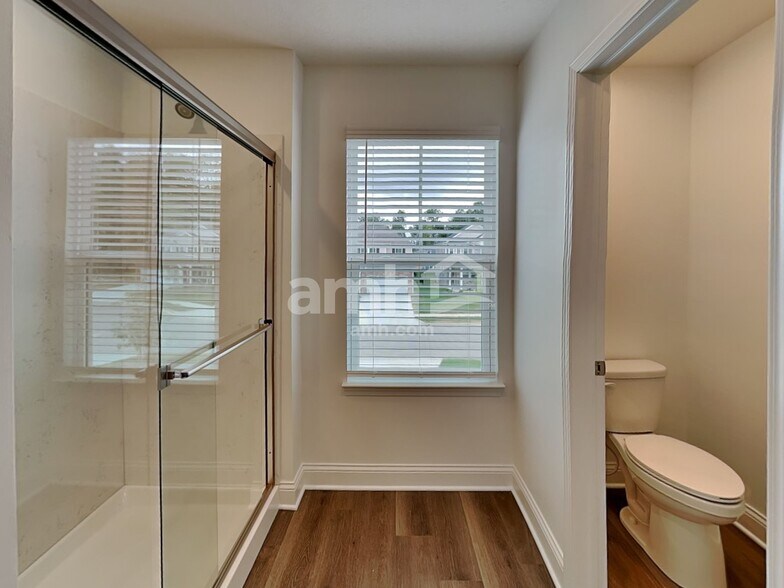 Building Photo - 306 Pne Hl Ct