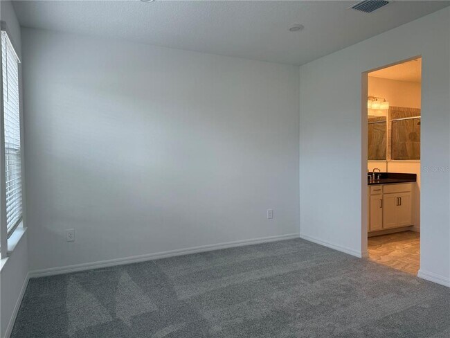 Building Photo - 5262 Kildare Pl