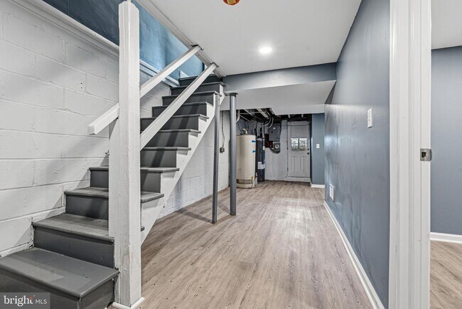 Building Photo - 2410 Keyway