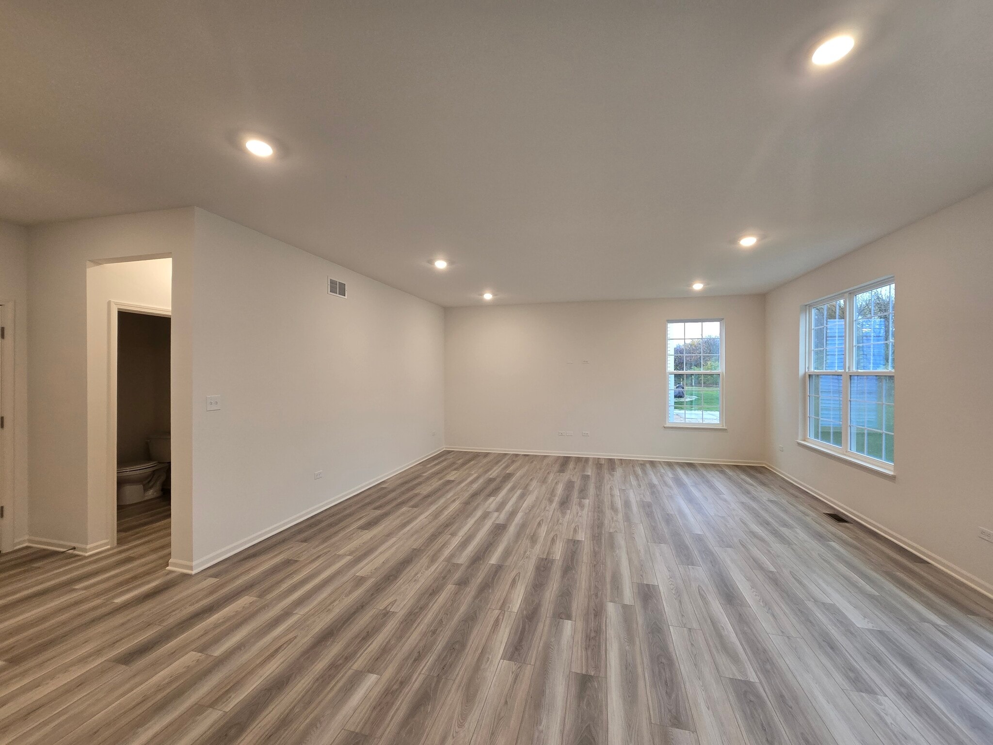 Building Photo - 1751 E 111th Pl